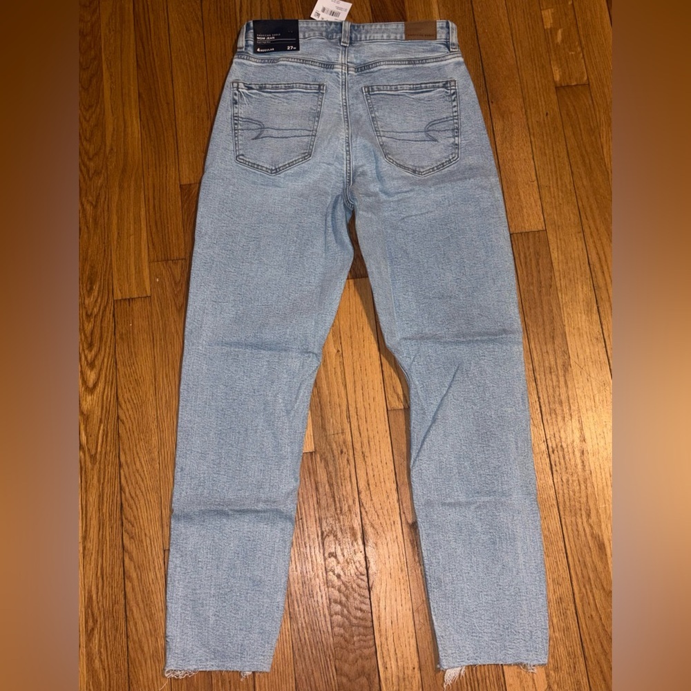 American Eagle Stretch Mom Jean - Picture 11 of 13